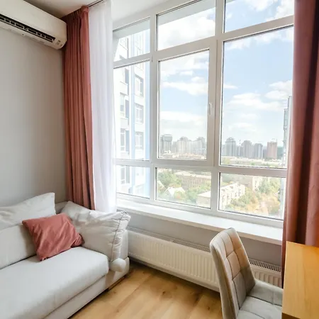 на видалення!petrovdom 267-373 In Rc Park, 7 John Mccain Street * كييف